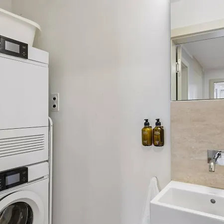 Apartment Designer Old Town Waterview Ac