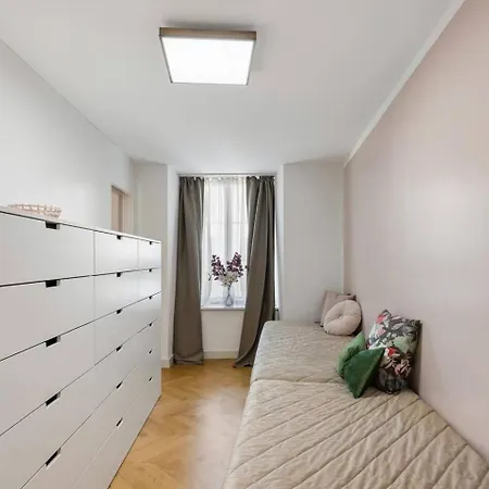 Designer Old Town Waterview Ac Apartment *