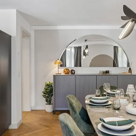 Apartment Designer Old Town Waterview Ac