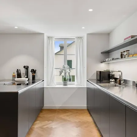Designer Old Town Waterview Ac